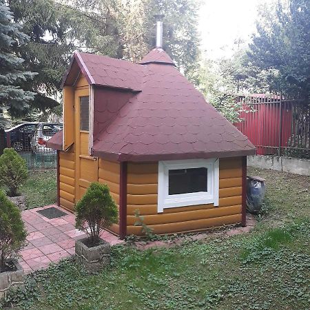Maxim Pokoje Gościnne Iwonicz-Zdrój Zewnętrze zdjęcie